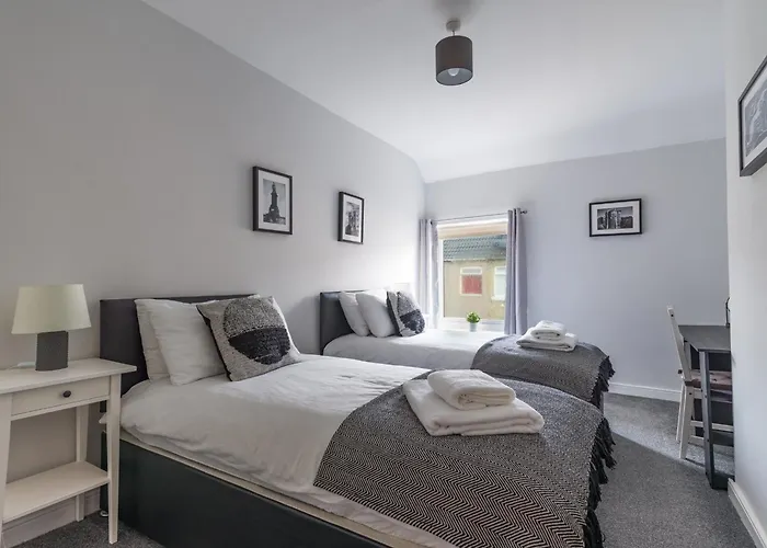 Chestnut House- 2 Bedroom House In Ashington, Northumberland